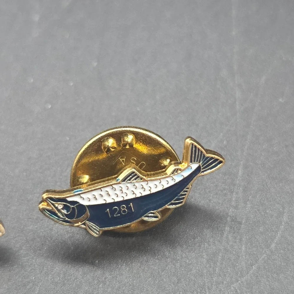 Alaska Regional Council Of Carpenters Union Fishing Pin Set